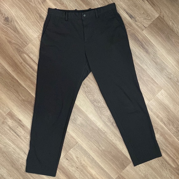 Uniqlo Other - UNIQLO dry-ex ultra stretch ankle pants, Mens Medium, color black